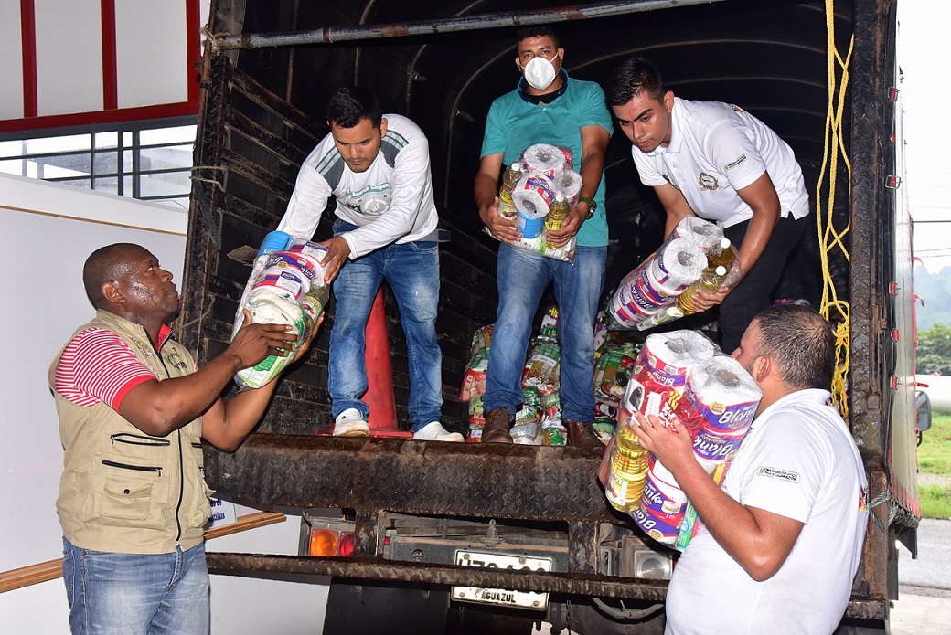 Gobernación entrega 55.900 kits alimentarios a estudiantes del programa PAE.